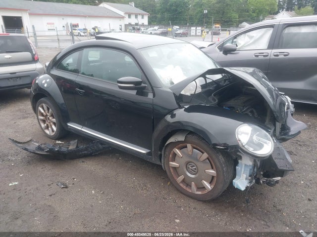 2016 VOLKSWAGEN BEETLE 1.8T SEL - 1