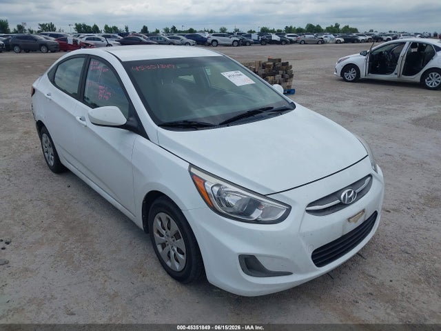 2017 HYUNDAI ACCENT SE - 1