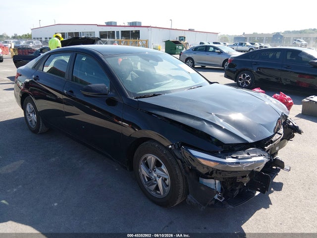 2025 HYUNDAI ELANTRA SE - 1