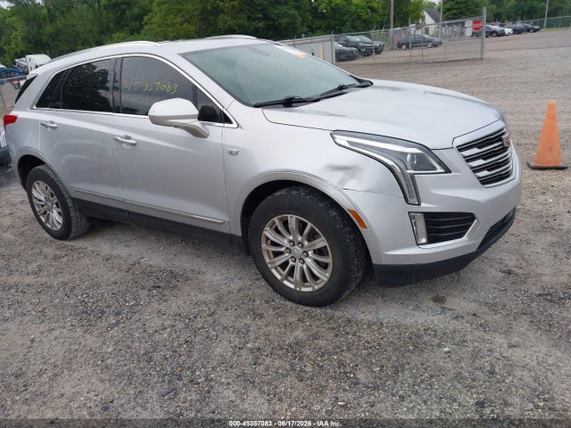 2017 CADILLAC XT5 STANDARD - 1