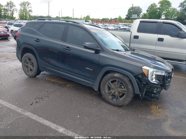 2023 GMC TERRAIN AWD AT4 - 1