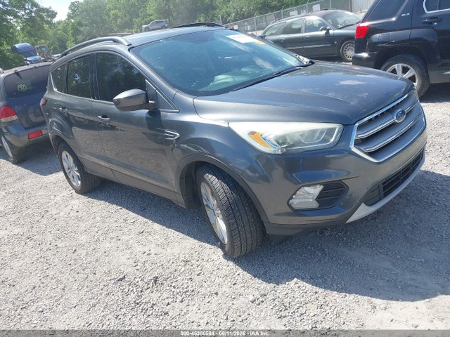 2017 FORD ESCAPE SE - 1