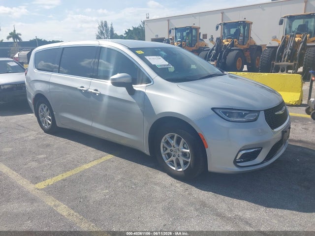2023 CHRYSLER PACIFICA TOURING L - 1