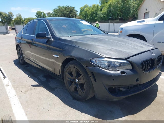 2011 BMW 528I - 1