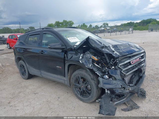 2022 GMC TERRAIN AWD AT4 - 1