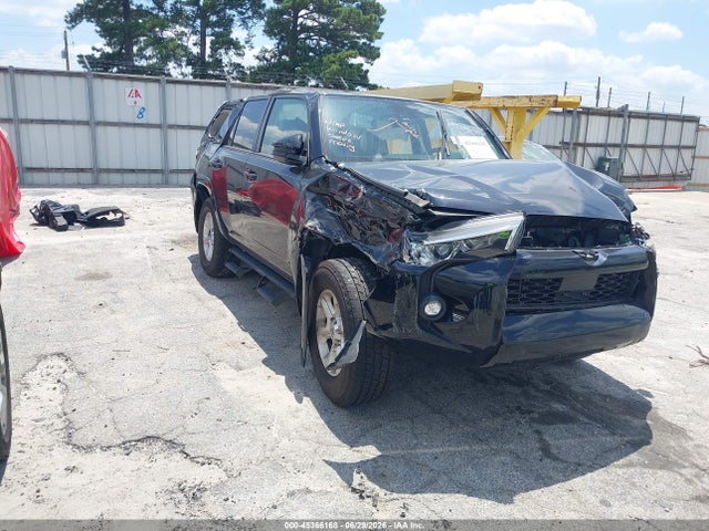 2024 TOYOTA 4RUNNER SR5 - 1