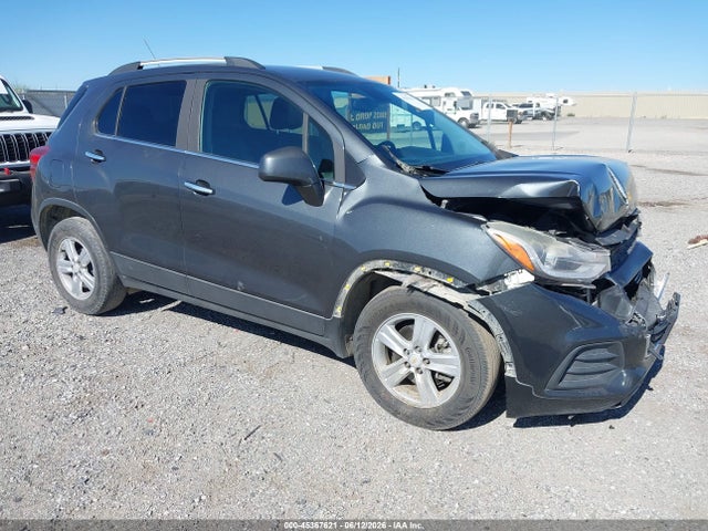 2018 CHEVROLET TRAX LT - 1
