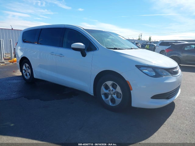 2017 CHRYSLER PACIFICA LX - 1