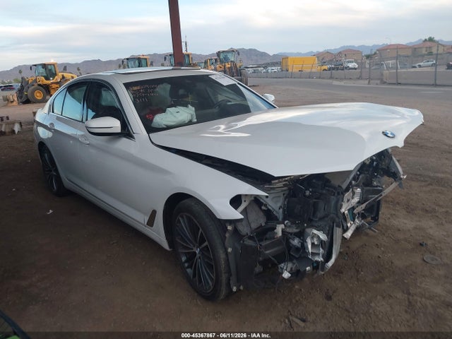2021 BMW 530I - 1
