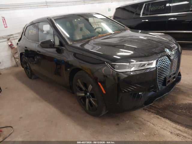 2022 BMW IX XDRIVE50 - 1