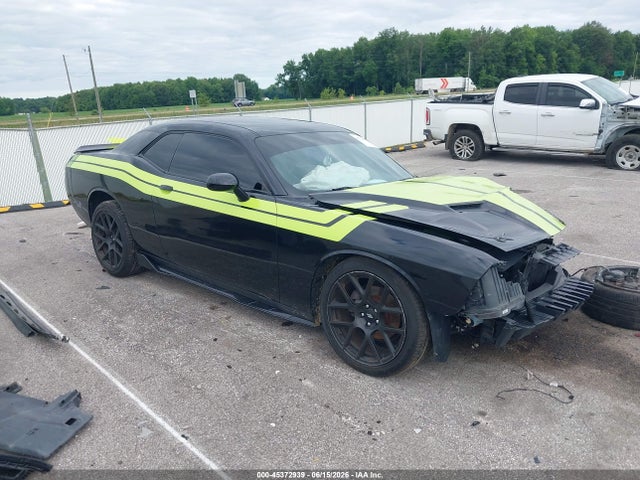 2017 DODGE CHALLENGER SXT - 1