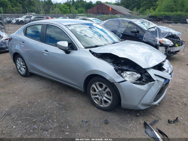 2017 TOYOTA YARIS IA - 1