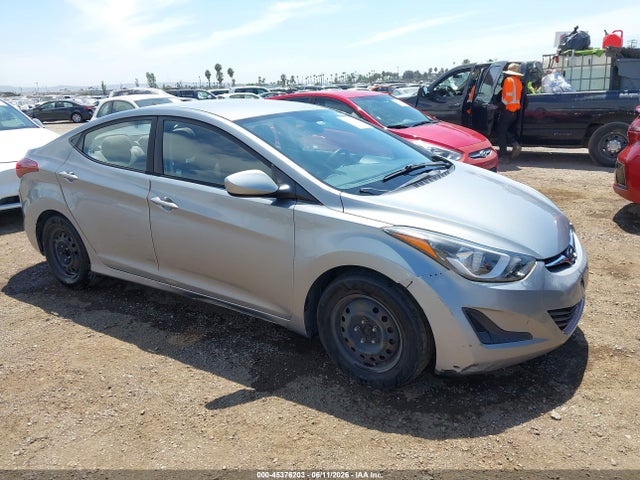 2016 HYUNDAI ELANTRA SE - 1