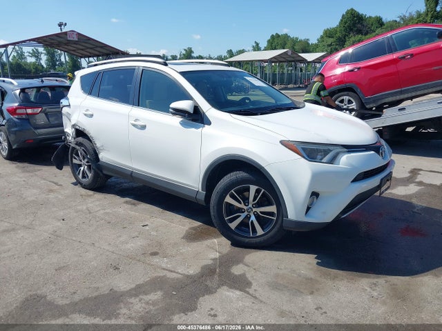 2016 TOYOTA RAV4 XLE - 1