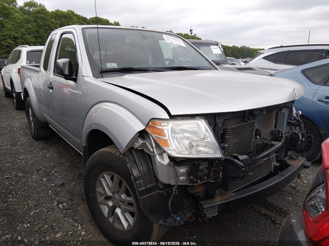 2016 NISSAN FRONTIER SV - 1