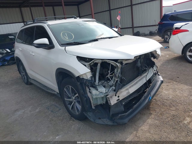 2017 TOYOTA HIGHLANDER XLE - 1