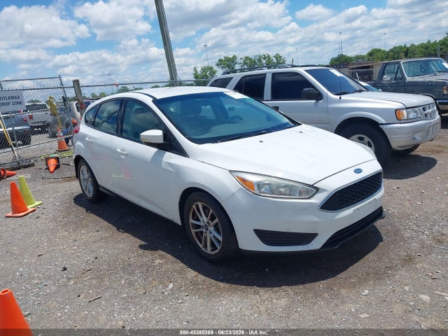 2017 FORD FOCUS SE - 1