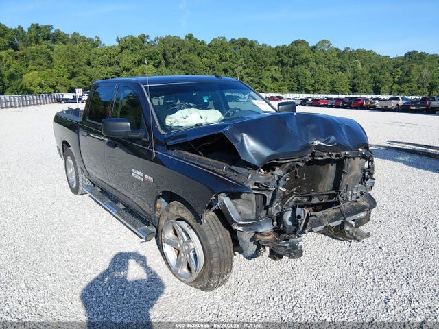 2017 RAM 1500 EXPRESS 4X2 5'7 BOX - 1