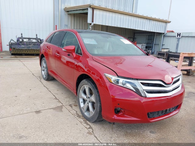 2015 TOYOTA VENZA LIMITED - 1