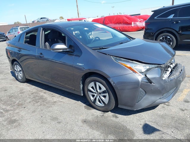 2017 TOYOTA PRIUS THREE - 1