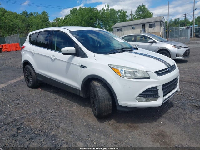 2016 FORD ESCAPE SE - 1