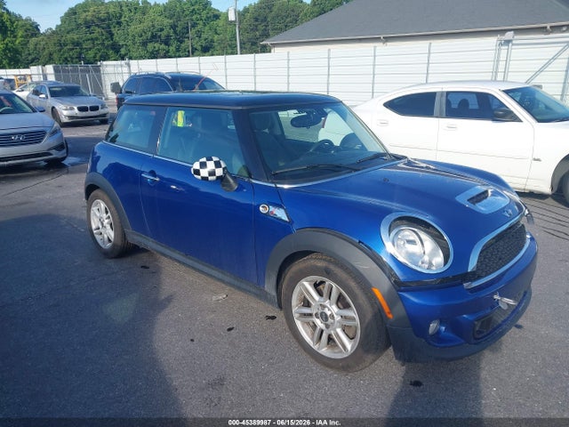 2013 MINI HARDTOP COOPER - 1