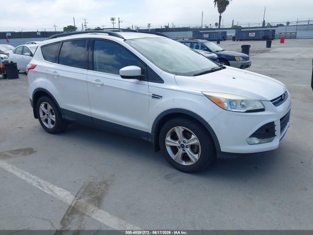 2016 FORD ESCAPE SE - 1
