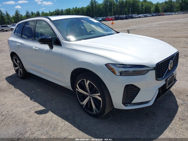 2025 VOLVO XC60 B5 - 1