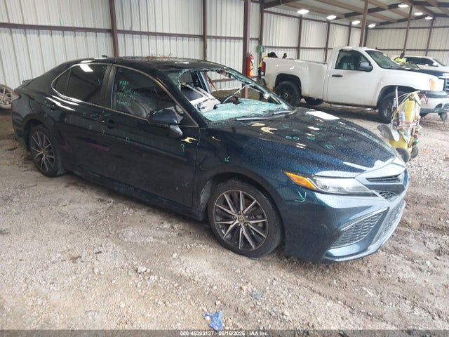 2021 TOYOTA CAMRY SE - 1