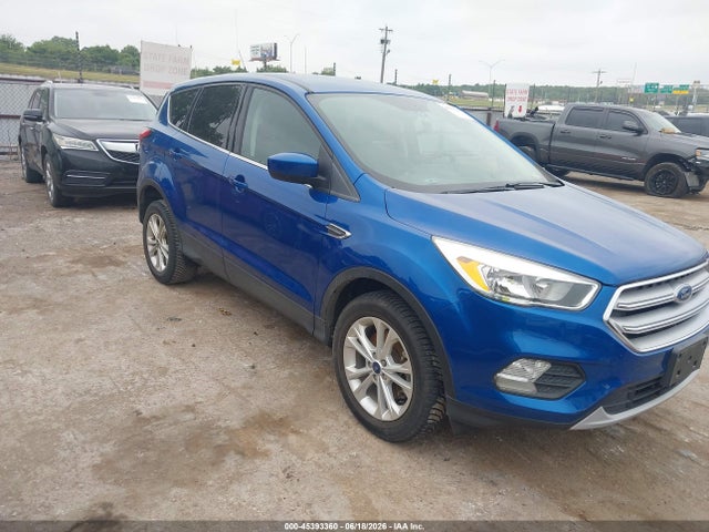 2019 FORD ESCAPE SE - 1