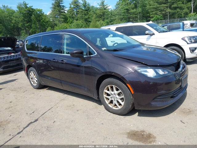 2017 CHRYSLER PACIFICA TOURING - 1