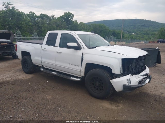 2018 CHEVROLET SILVERADO 1500 LT - 1