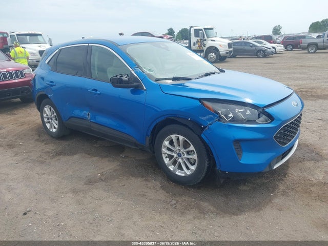2020 FORD ESCAPE SE - 1