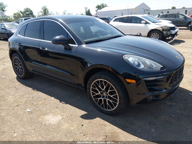 2016 PORSCHE MACAN S - 1