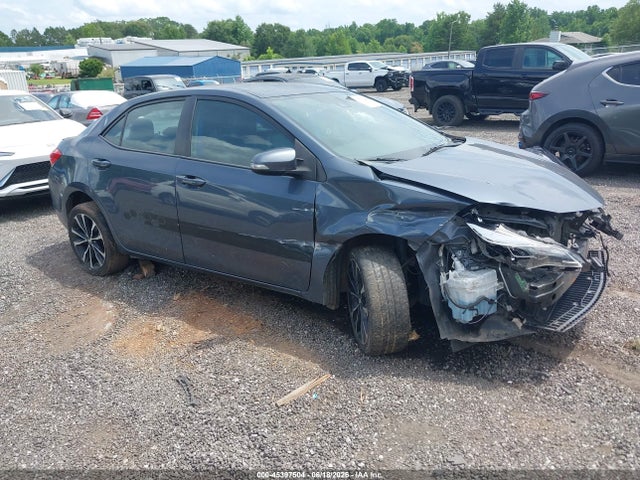 2017 TOYOTA COROLLA SE - 1