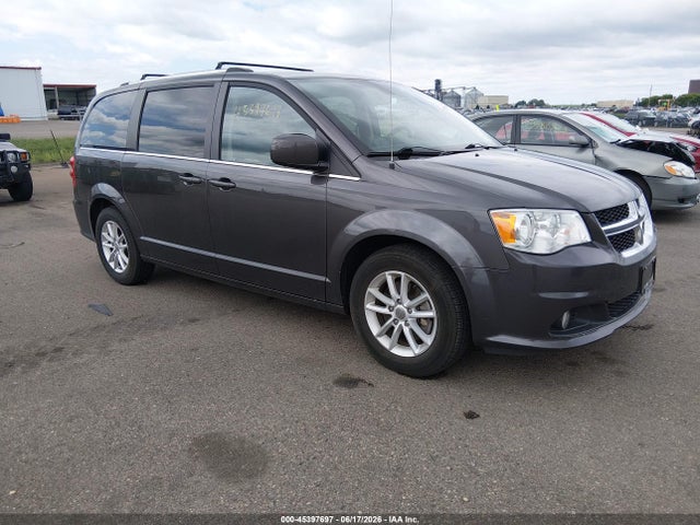 2019 DODGE GRAND CARAVAN SXT - 1
