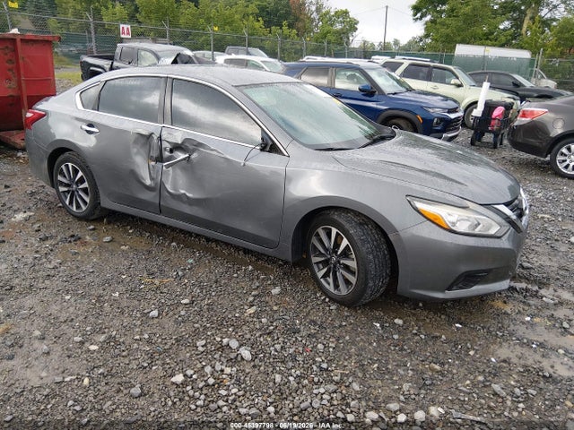 2017 NISSAN ALTIMA 2.5 SV - 1