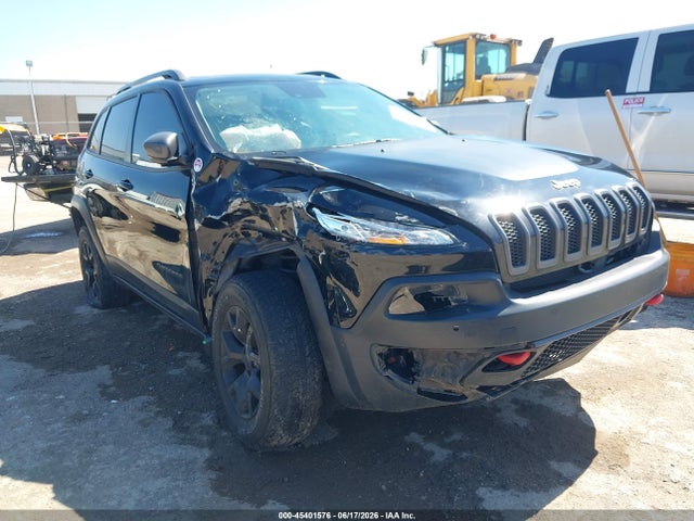 2018 JEEP CHEROKEE TRAILHAWK 4X4 - 1