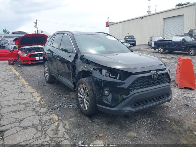 2024 TOYOTA RAV4 XLE PREMIUM - 1