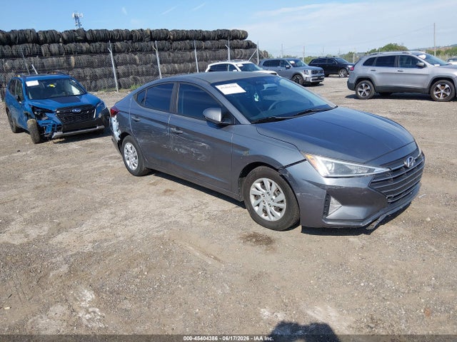 2019 HYUNDAI ELANTRA SE - 1