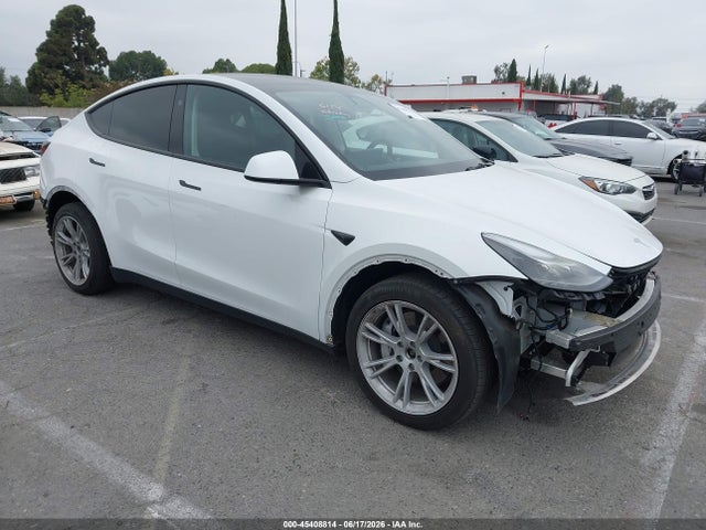 2023 TESLA MODEL Y - 1
