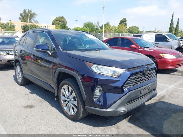 2019 TOYOTA RAV4 XLE PREMIUM - 1