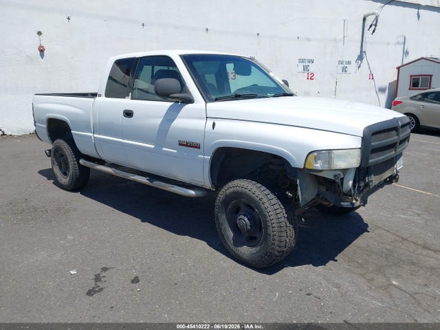 2001 DODGE RAM 2500 - 1