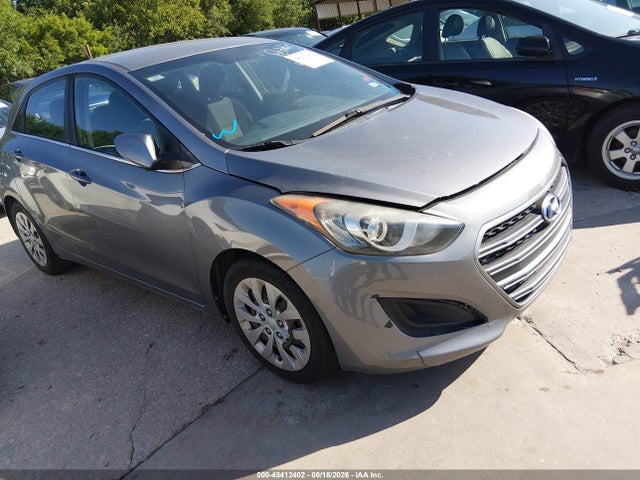 2017 HYUNDAI ELANTRA GT - 1