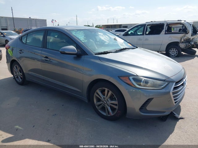 2017 HYUNDAI ELANTRA SE - 1
