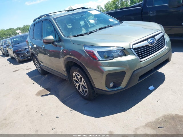 2021 SUBARU FORESTER PREMIUM - 1