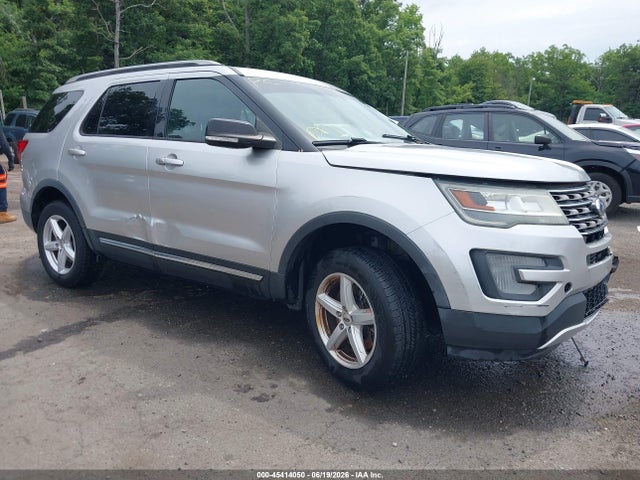 2017 FORD EXPLORER XLT - 1