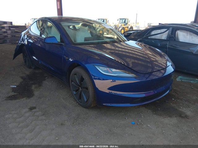 2026 TESLA MODEL 3 - 1
