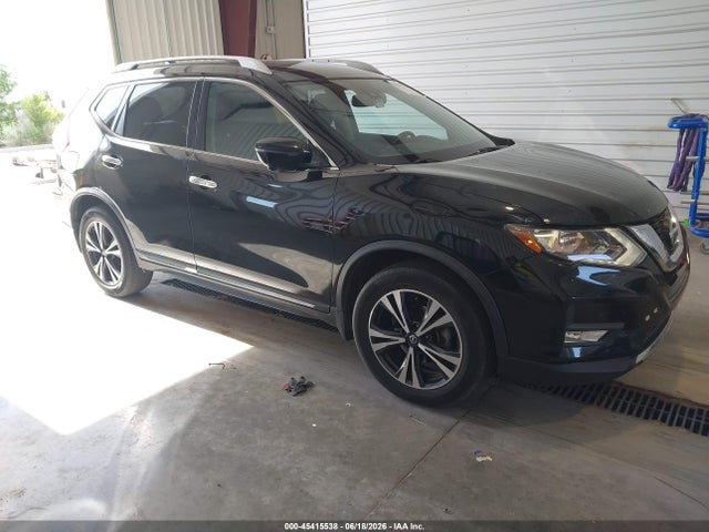 2017 NISSAN ROGUE SL - 1