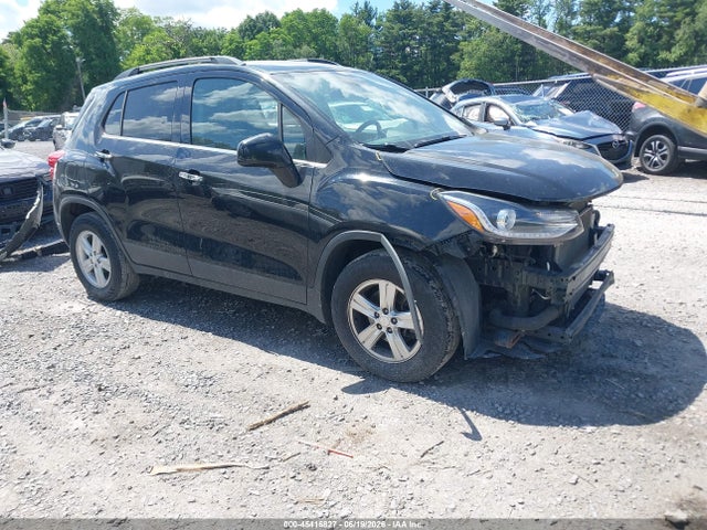 2019 CHEVROLET TRAX LT - 1